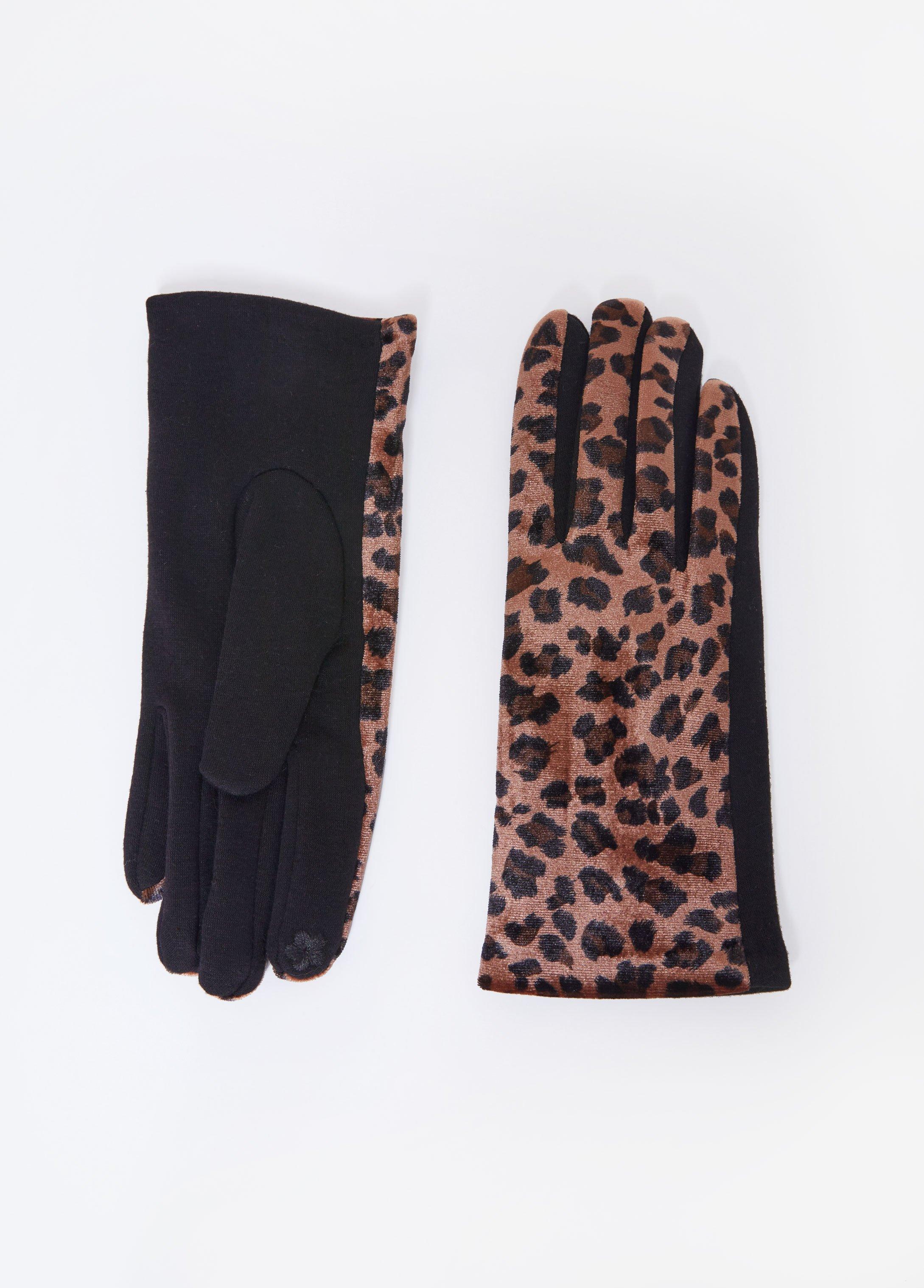 Plus Size Leopard Print Velvet Gloves Ashley Stewart Product Image