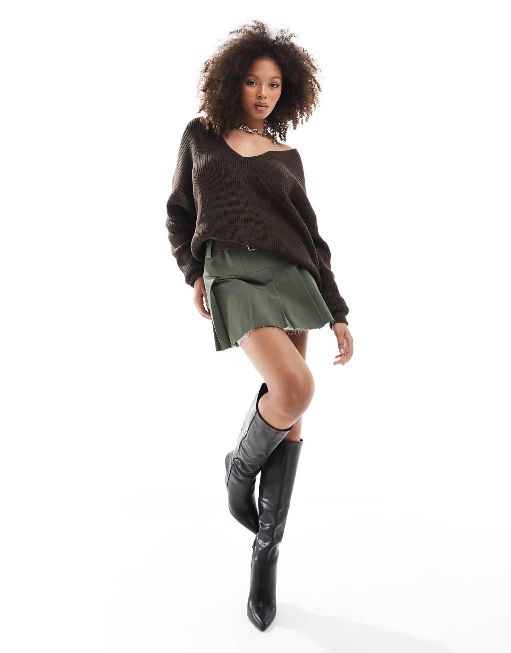 SNDYS cotton sweetheart plunge neck sweater in brown Product Image