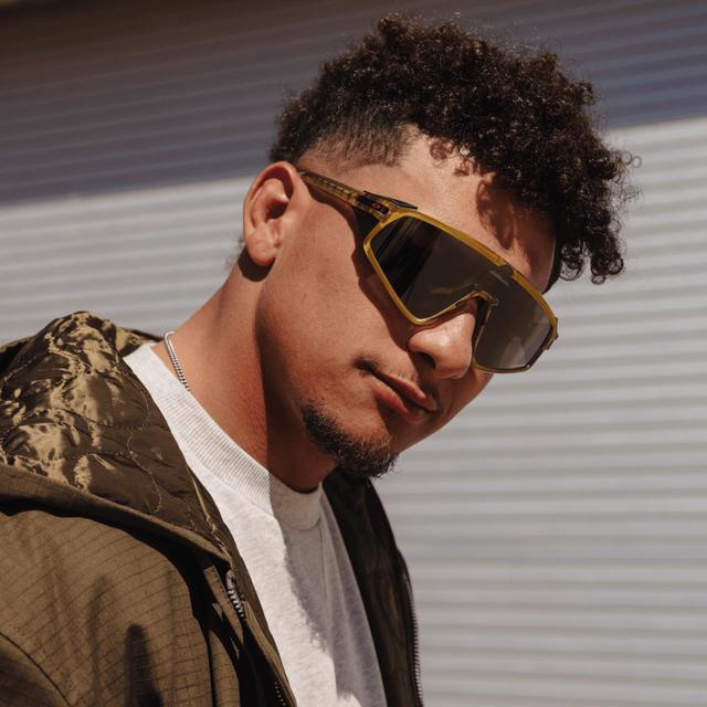 Oakley Men's Latch™ Panel Patrick Mahomes Ii Collection Sunglasses Product Image