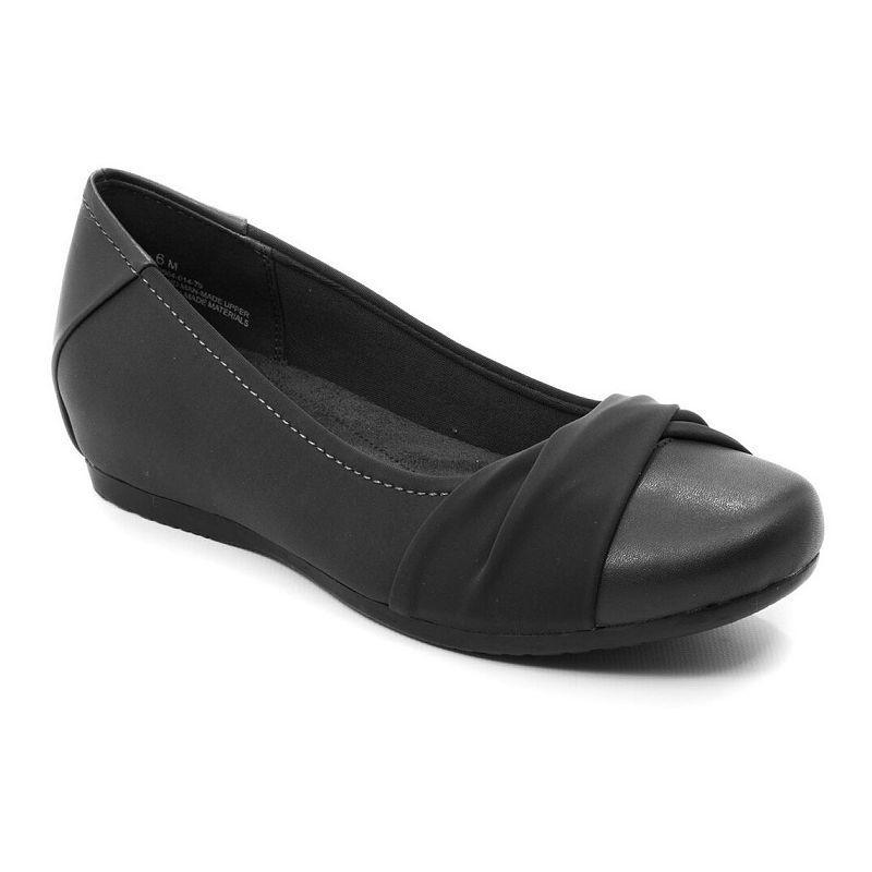 Baretraps Womens Mitsy Slip-On Casual Flat Womens Shoes Product Image