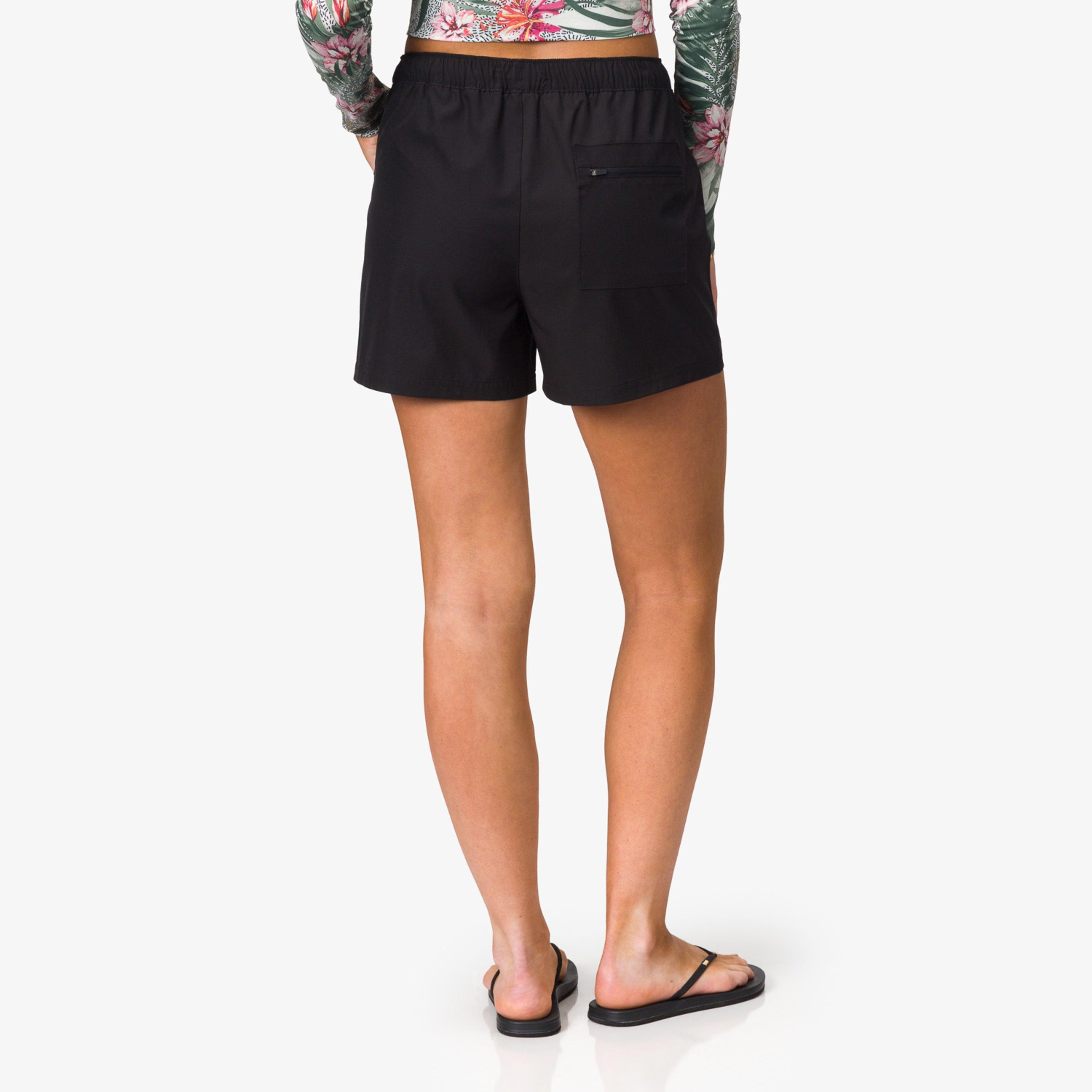 Coast Short Female Product Image