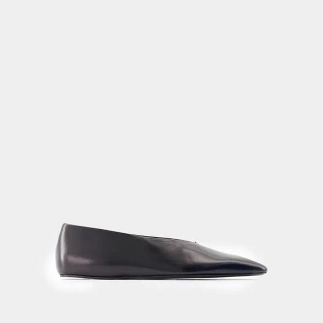 Black Leather Ballerinas Product Image