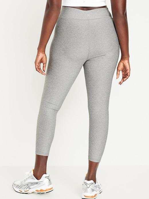 Extra High-Waisted CloudComfy 7/8 Leggings Product Image