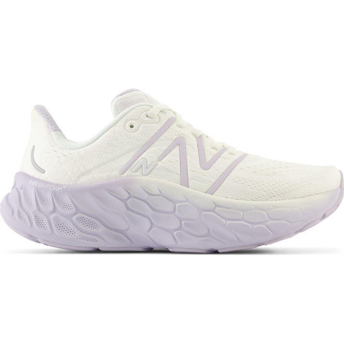 New Balance Fresh Foam X More v4 Sneaker Product Image