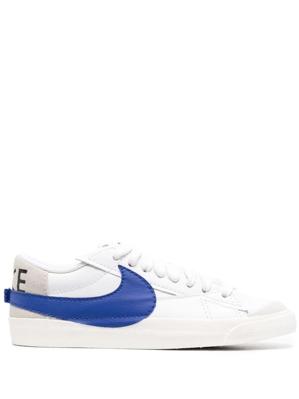 Blazer Low '77 Jumbo Sneakers In White Product Image