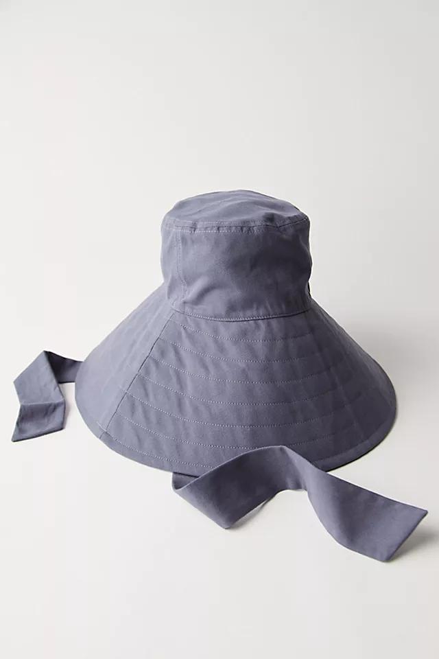 Shoreline Bucket Hat Product Image