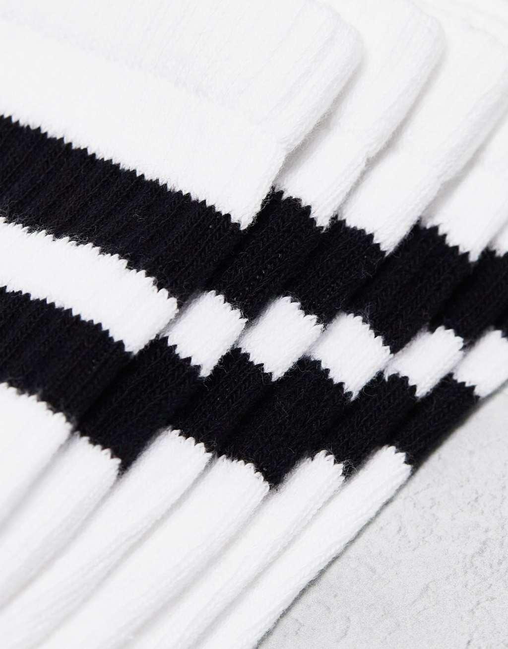 Weekday 3-pack stripe sport socks in white with black stripe Product Image