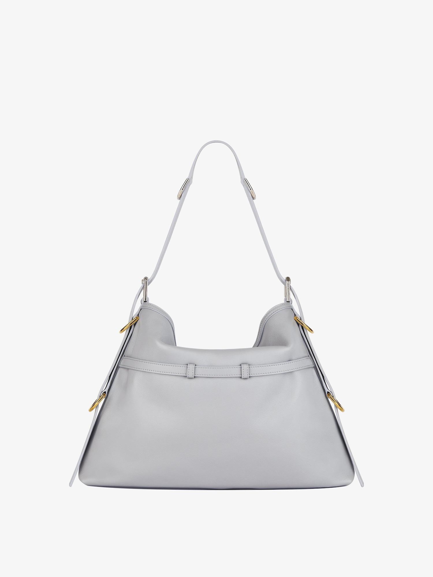 Medium Voyou bag in leather - light grey Product Image