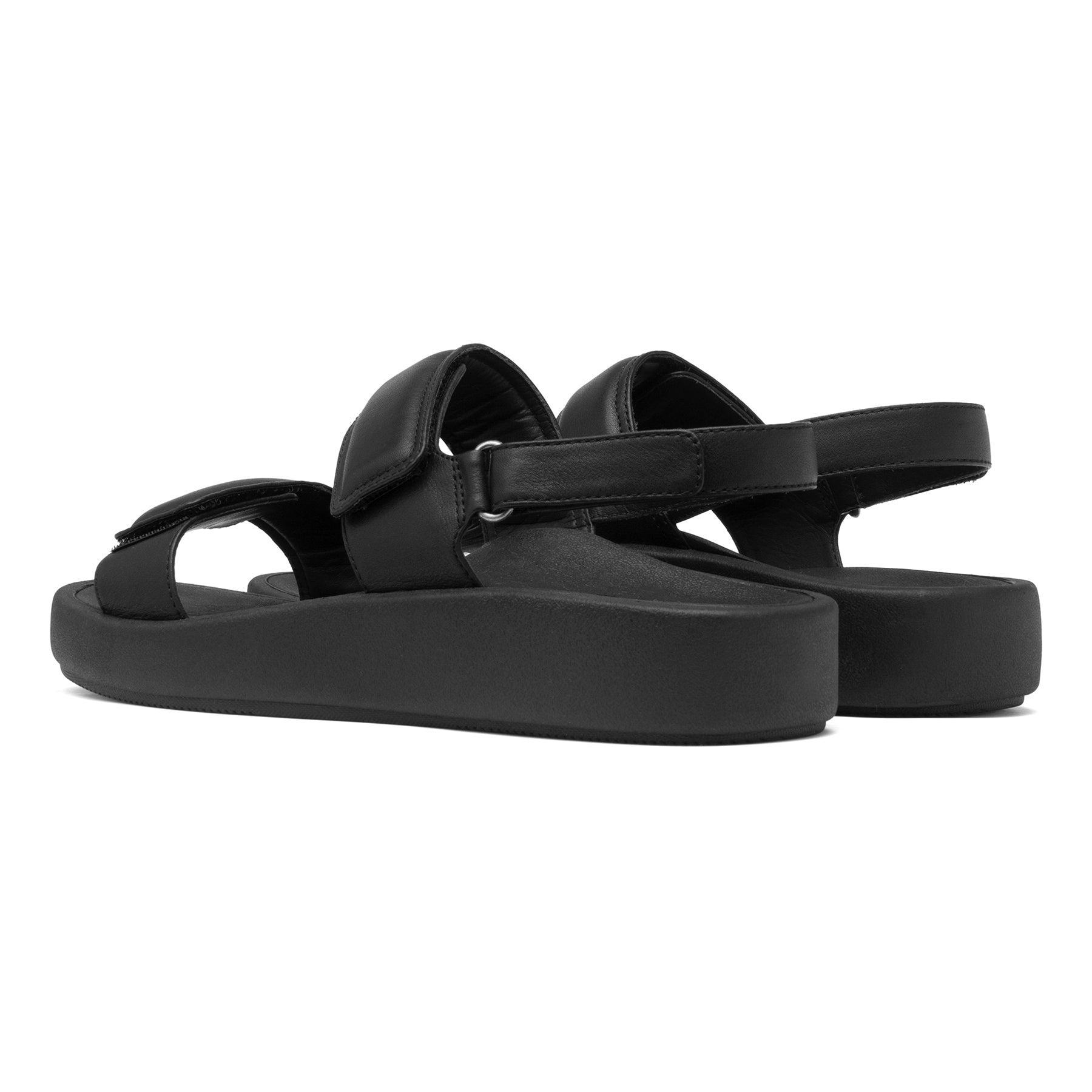 Paseo Sandal Female Product Image