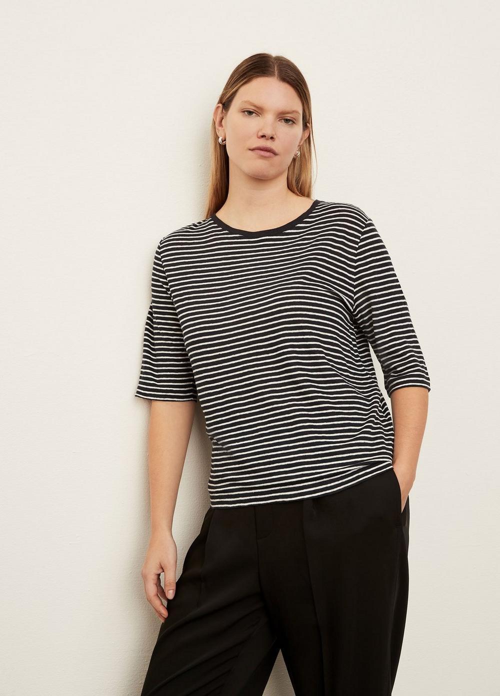 Striped Linen Elbow Sleeve Crew Neck T-Shirt Product Image