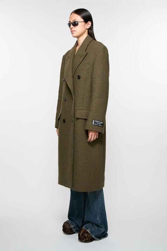 Double-breasted wool coat Product Image