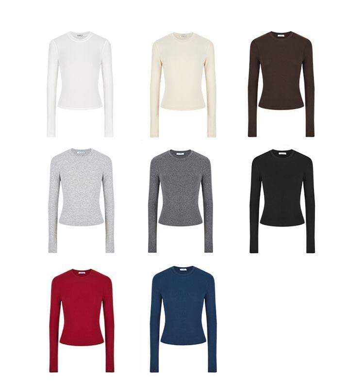 Long-Sleeve Crewneck Plain Crop Top Product Image