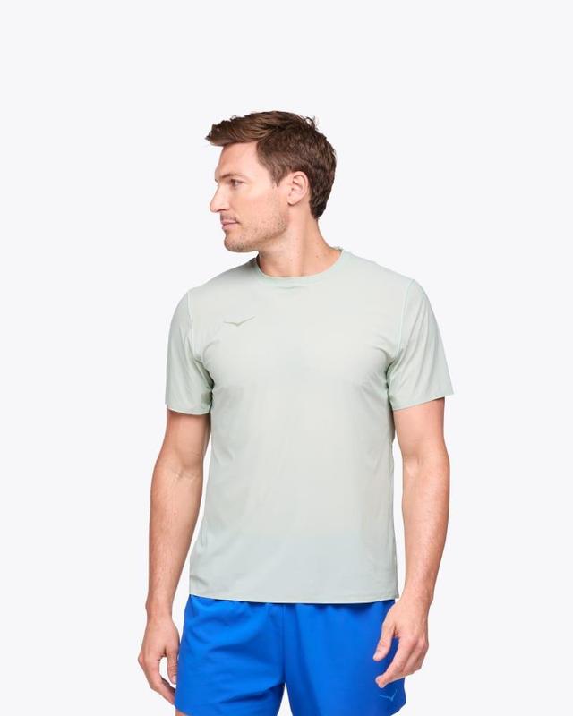 HOKA Mens Airolite Run Short Sleeve Shirt in Aloe Vera, Size XL Product Image