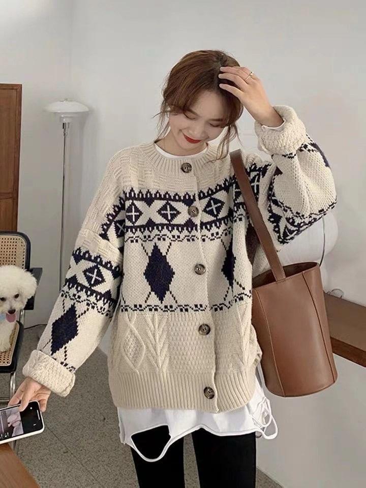 Round Neck Jacquard Cardigan Product Image