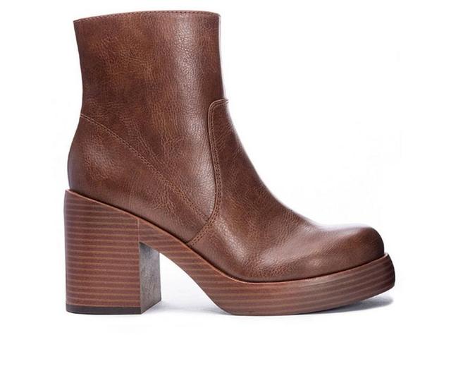 Women's Dirty Laundry Groovy Booties Product Image