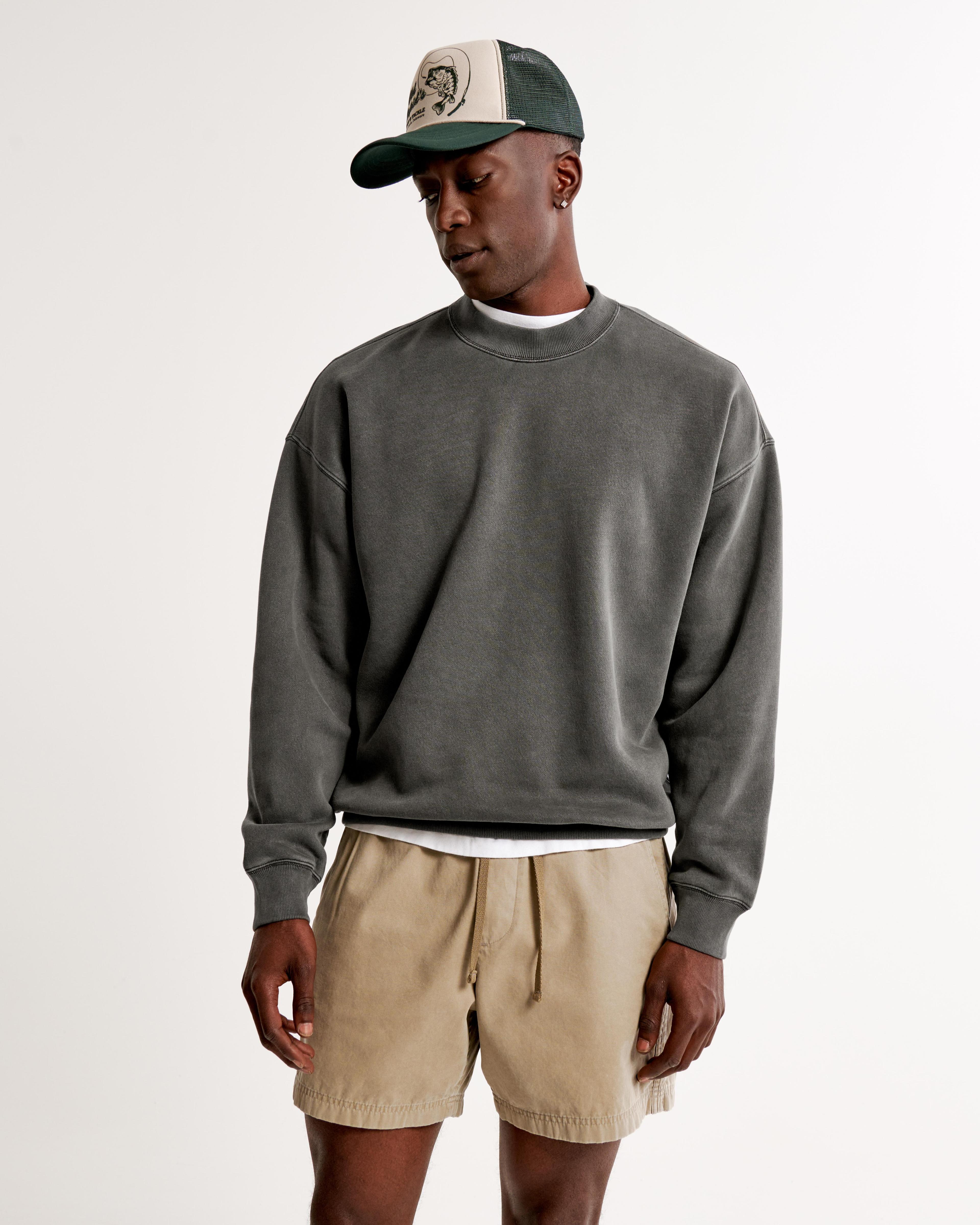 Essential Crew Sweatshirt Product Image