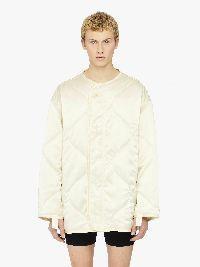 OVERSIZED QUILTED JACKET in white | JW Anderson US  Product Image