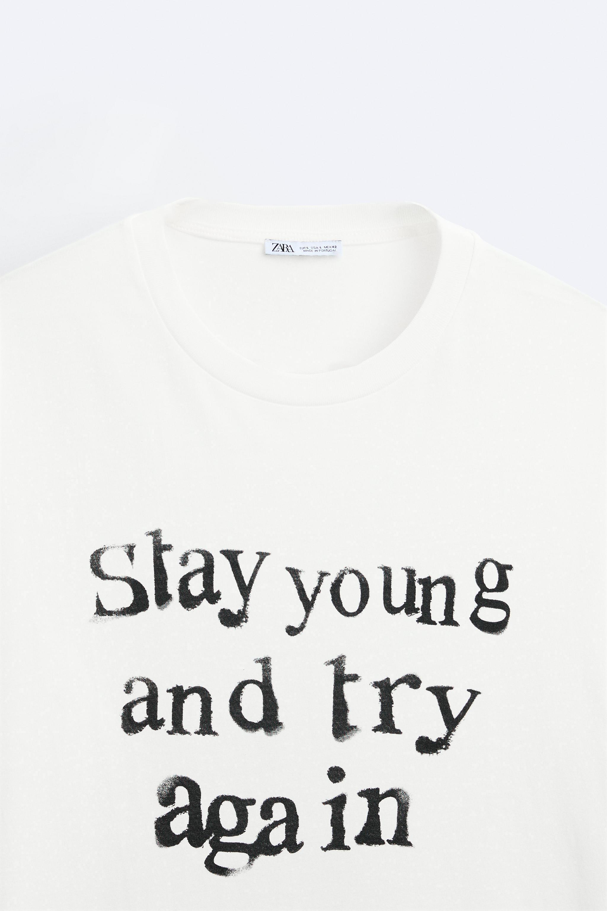 TEXT PRINT T-SHIRT Product Image