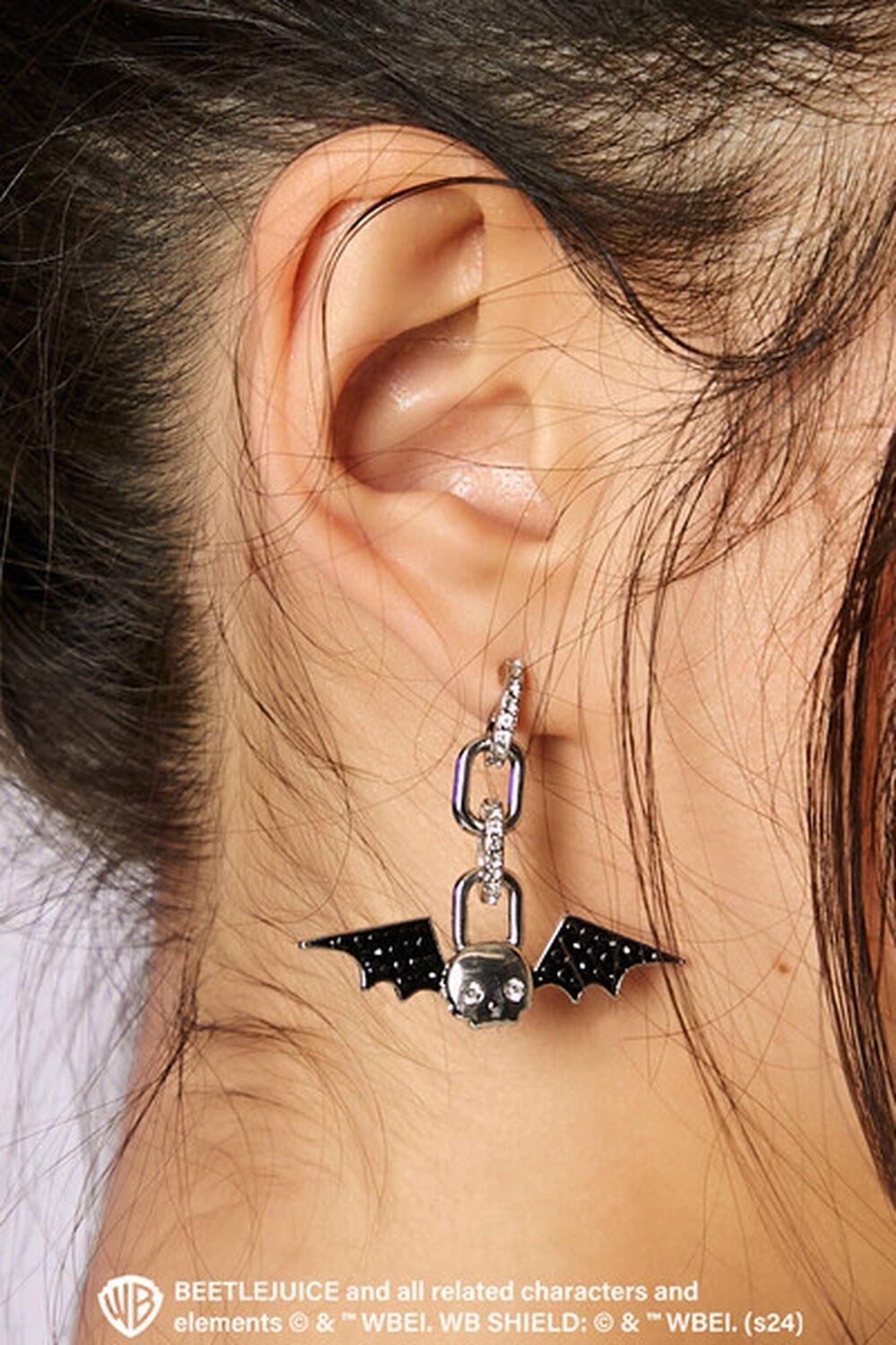 Beetlejuice Beetlejuice Bat Earrings | Forever 21 Product Image