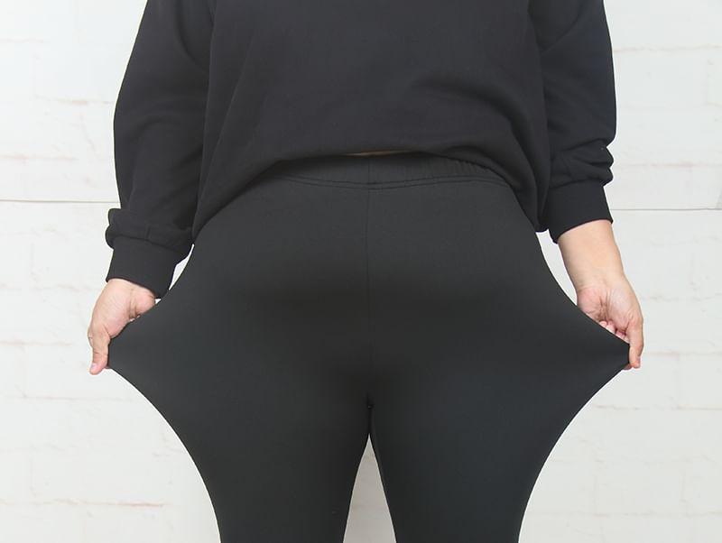 Plus Size Fleece Lined Leggings Product Image