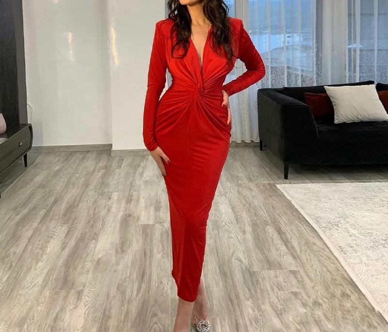 Long-Sleeve V-Neck Plain Knotted Midi Bodycon Dress Product Image