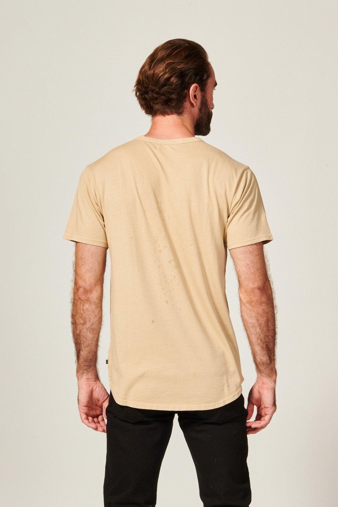 DIME CURVED HEM TEE | SAND Product Image