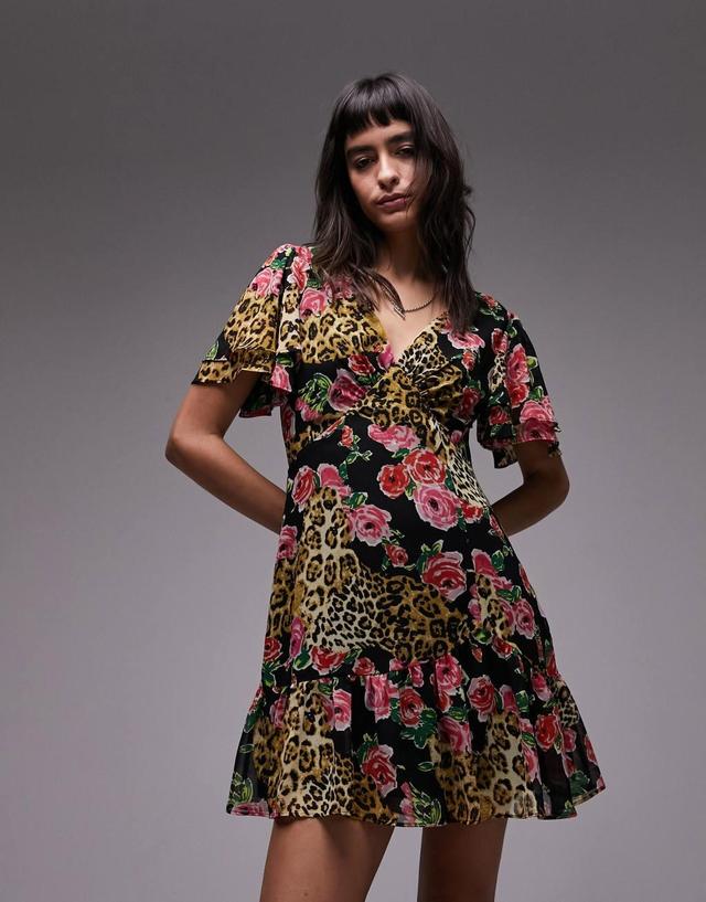 Topshop Bella tea dress with angel sleeve in pink rose spot print Product Image