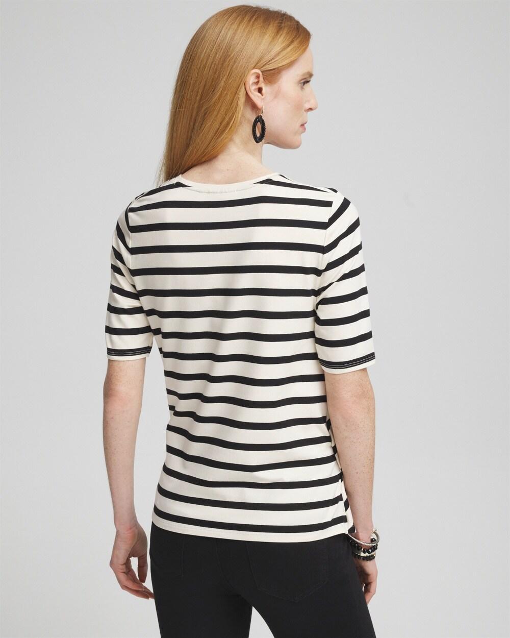 Touch of Cool™ Abstract Ruched Banded Hem Top Product Image