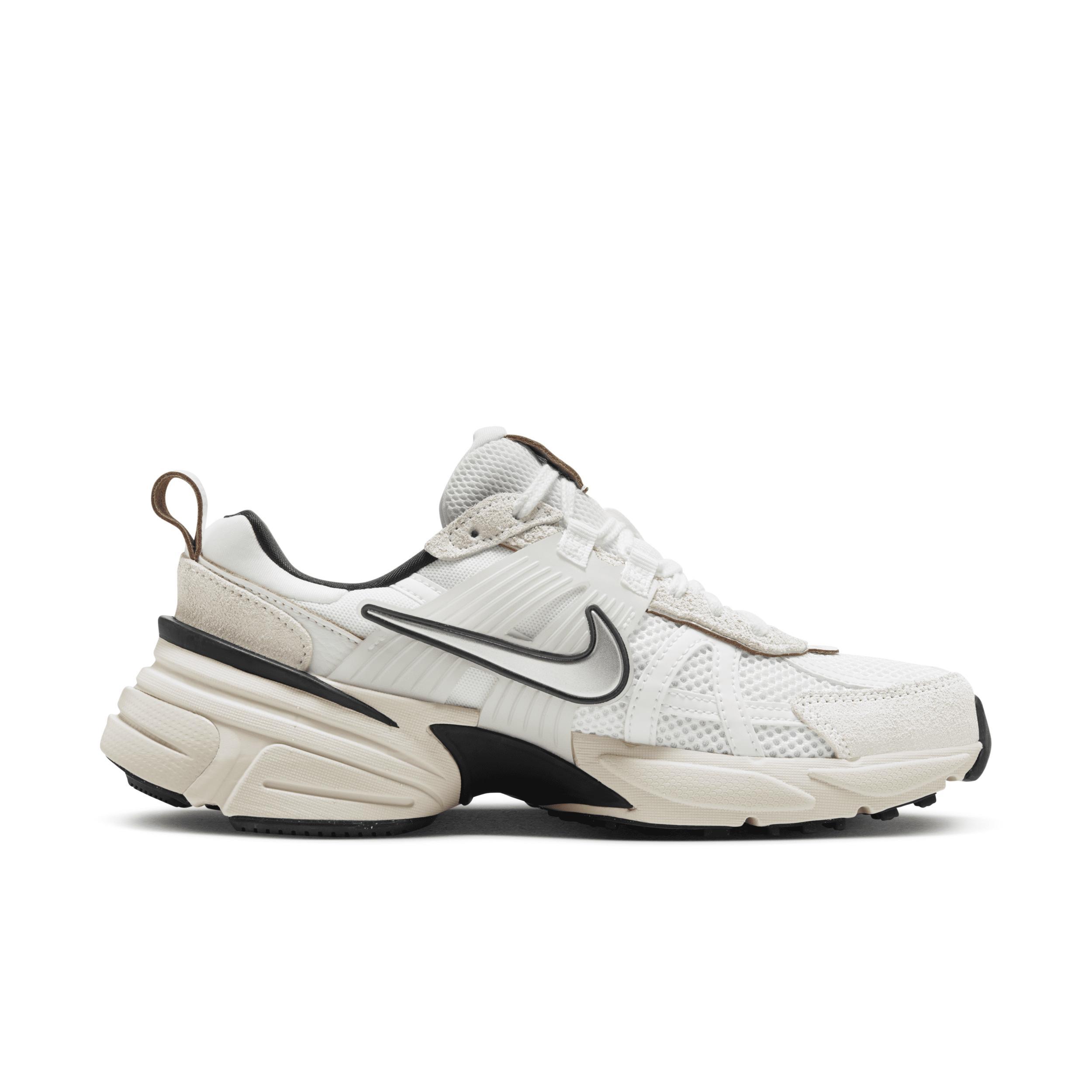 Nike V2K Run Shoes Product Image