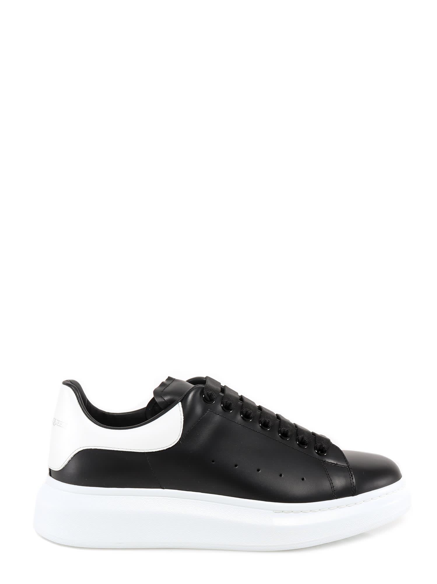 Men's "larry Oversize" Sneakers In Black Product Image