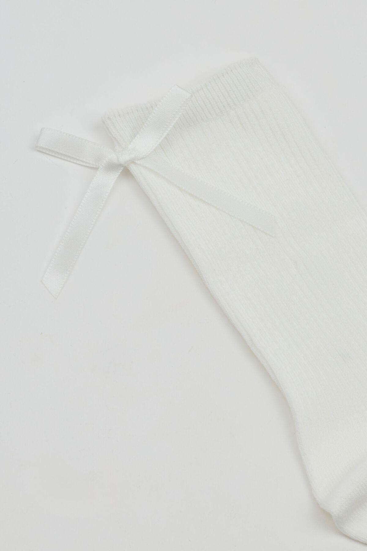 Bow Socks Product Image