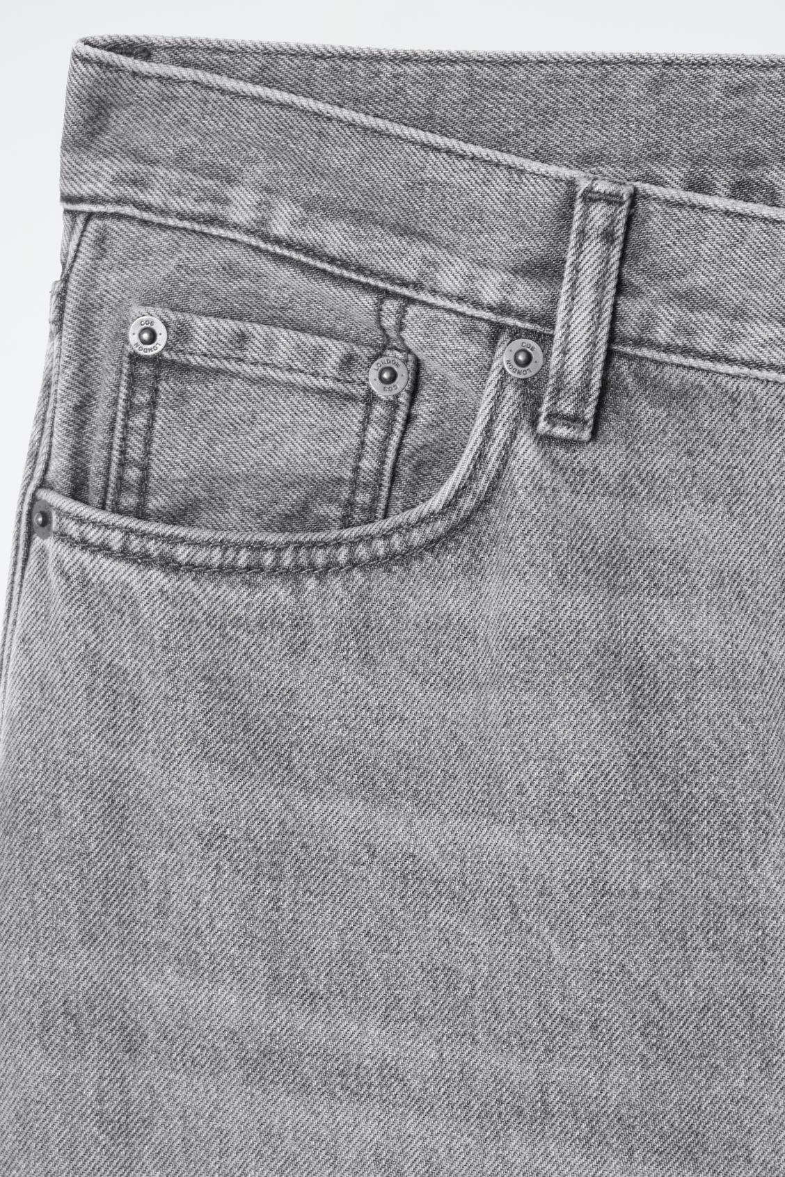 FACADE JEANS - STRAIGHT Product Image