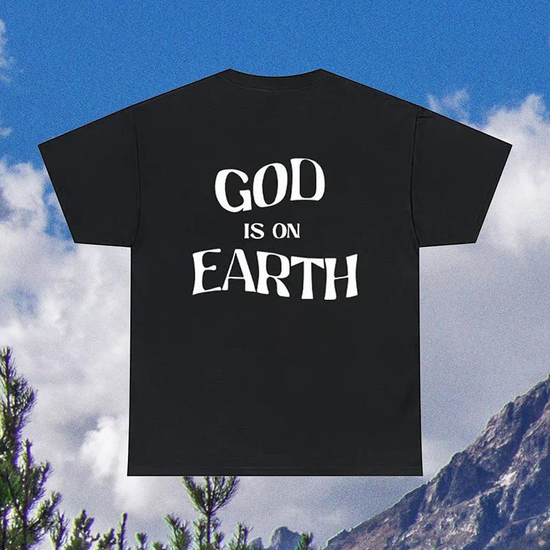 Sopula Men's God Is On Earth Graphic Cotton Short Sleeve T-Shirt Product Image