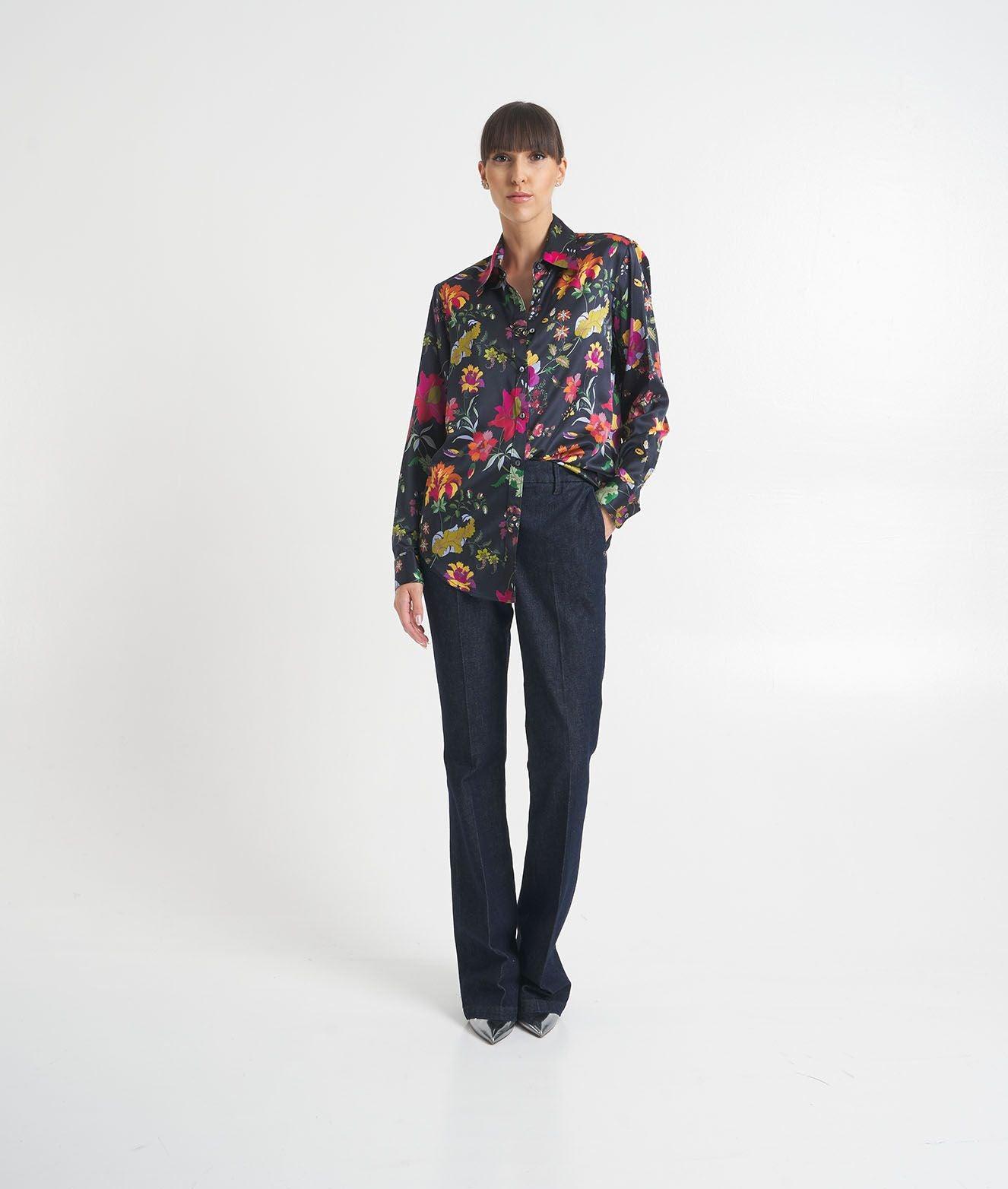 Blouse with floral print Product Image