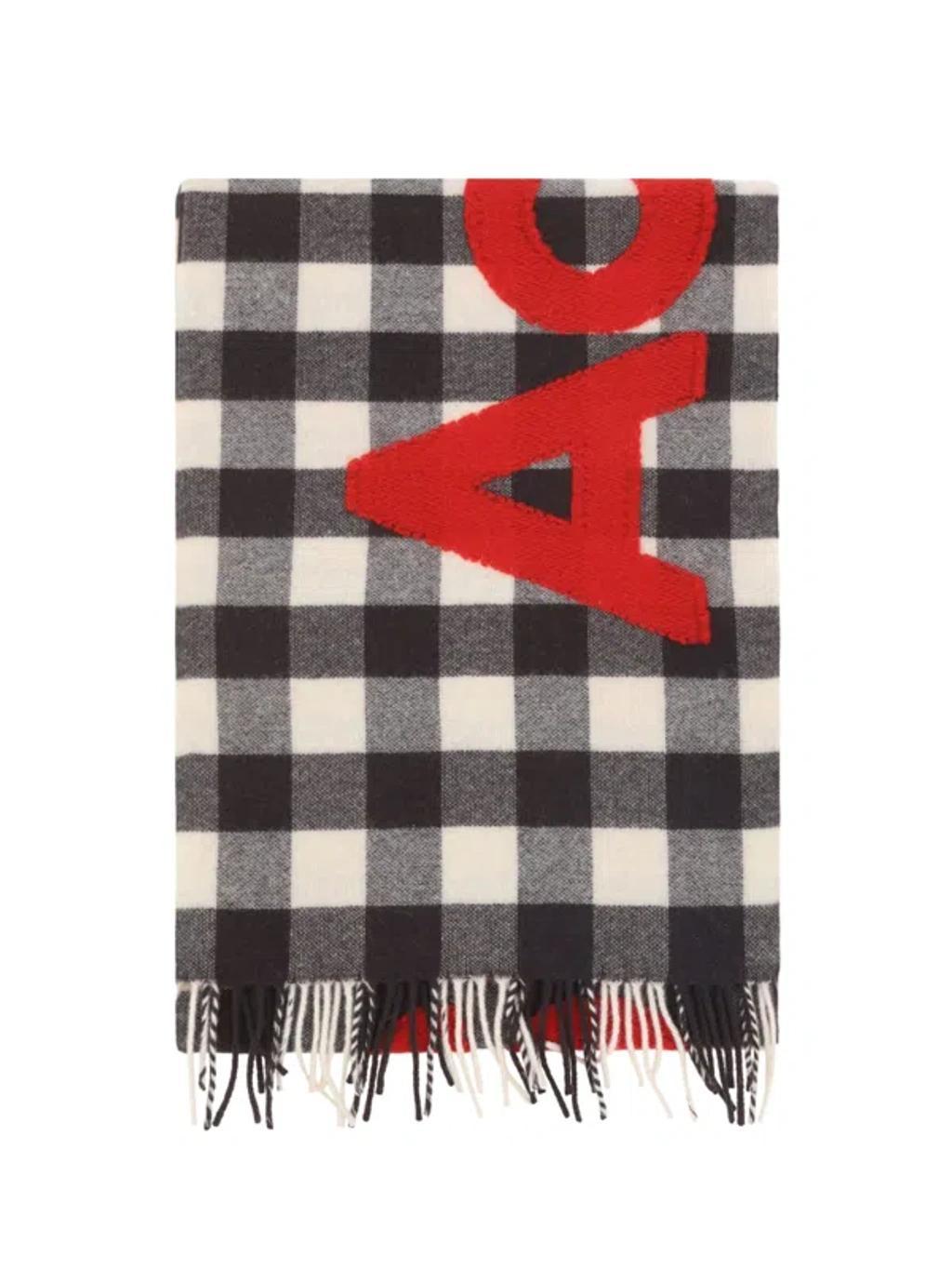 Wool Scarf In Grey Product Image