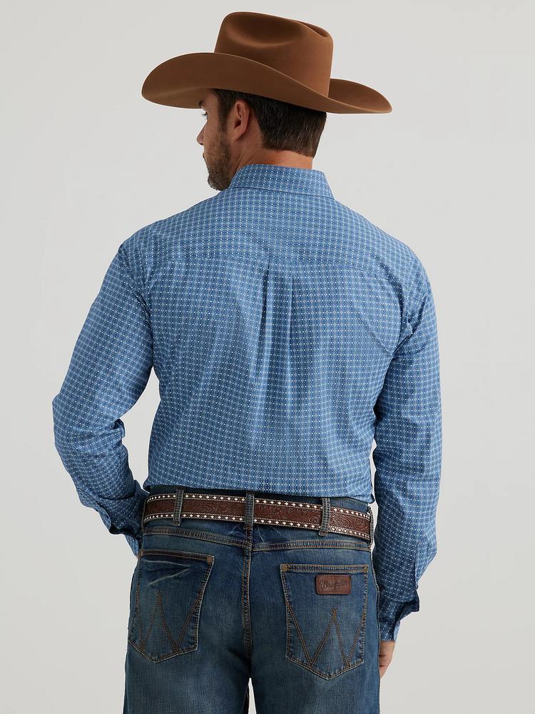 Wrangler® George Strait™ Men's L/S Stony Blue Chain Print Button Shirt Product Image