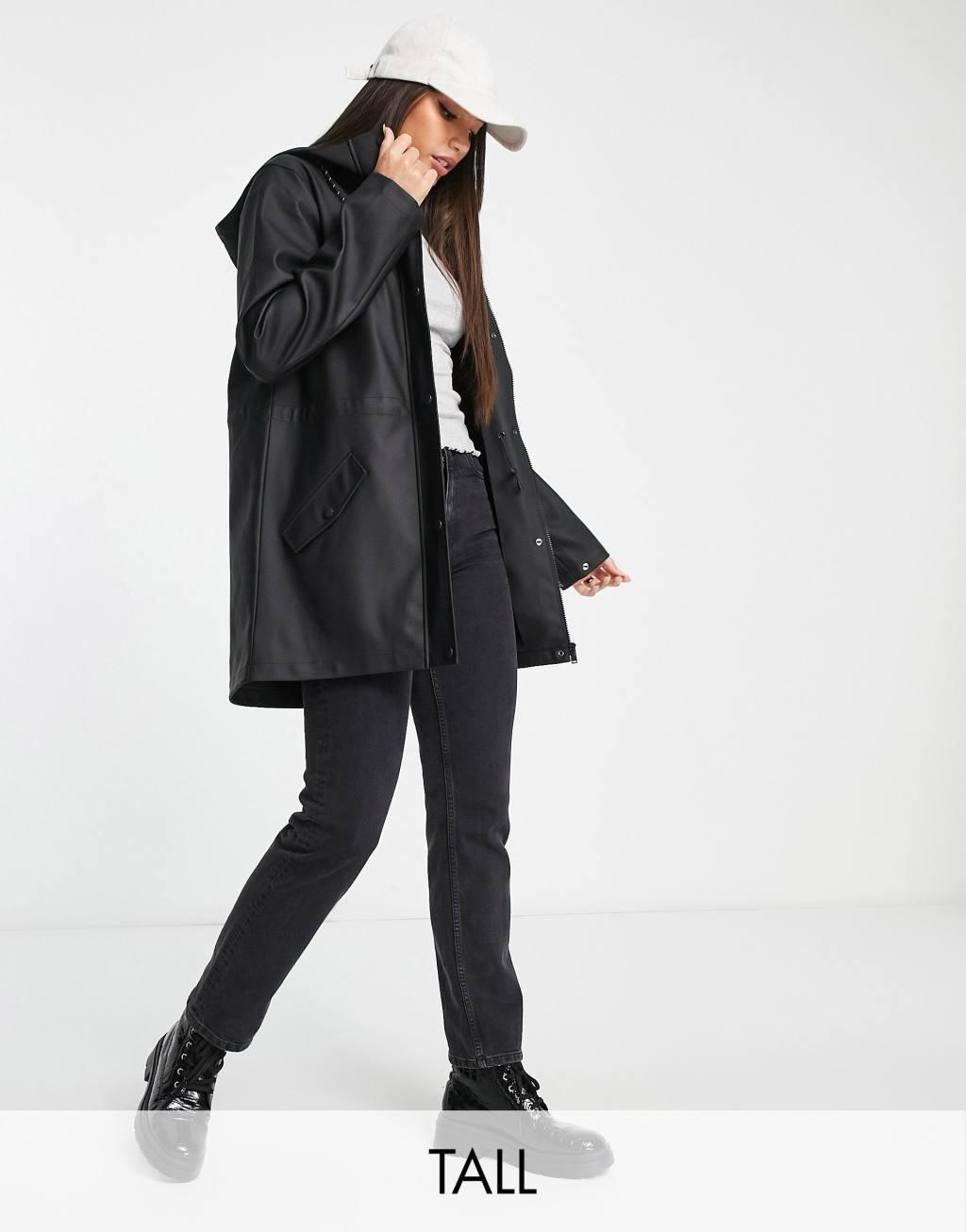 Vero Moda Tall raincoat in black  Product Image