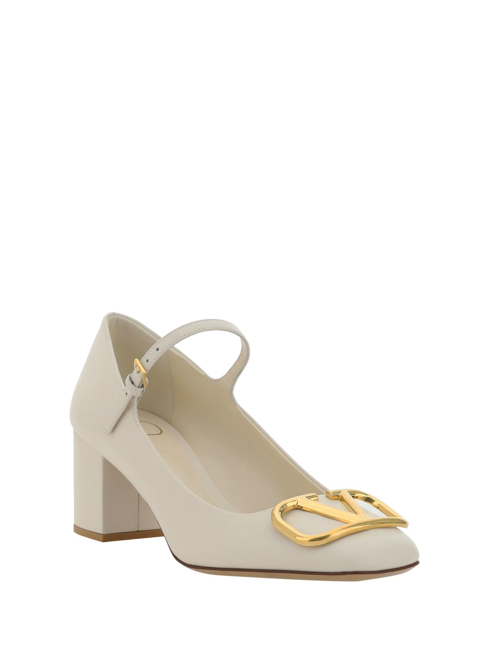 VALENTINO GARAVANI Pumps In Light Ivory Product Image