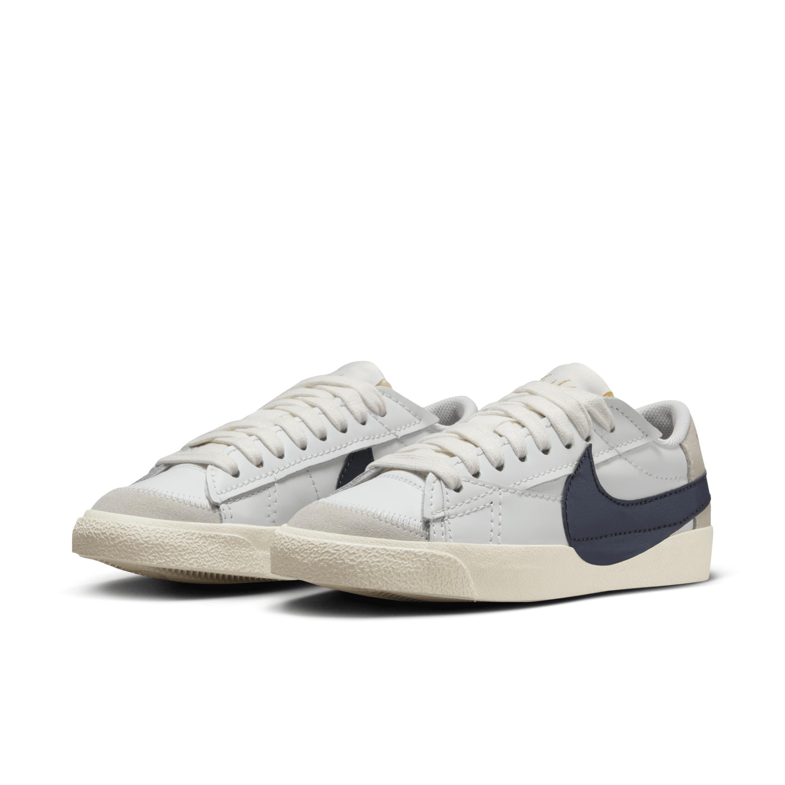 Nike Womens Blazer Low 77 Jumbo Shoes Product Image