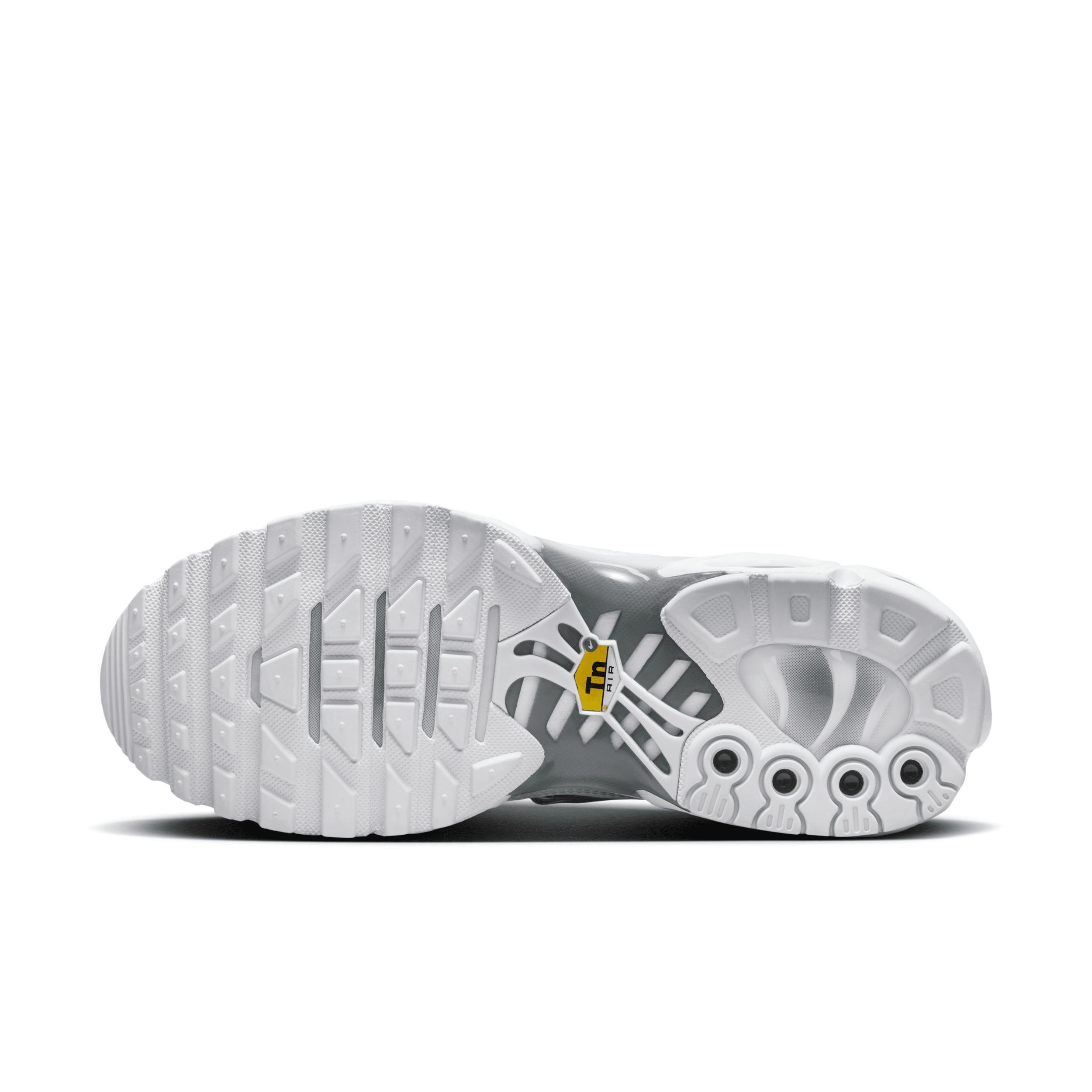 Nike Womens Air Max Plus Shoes Product Image