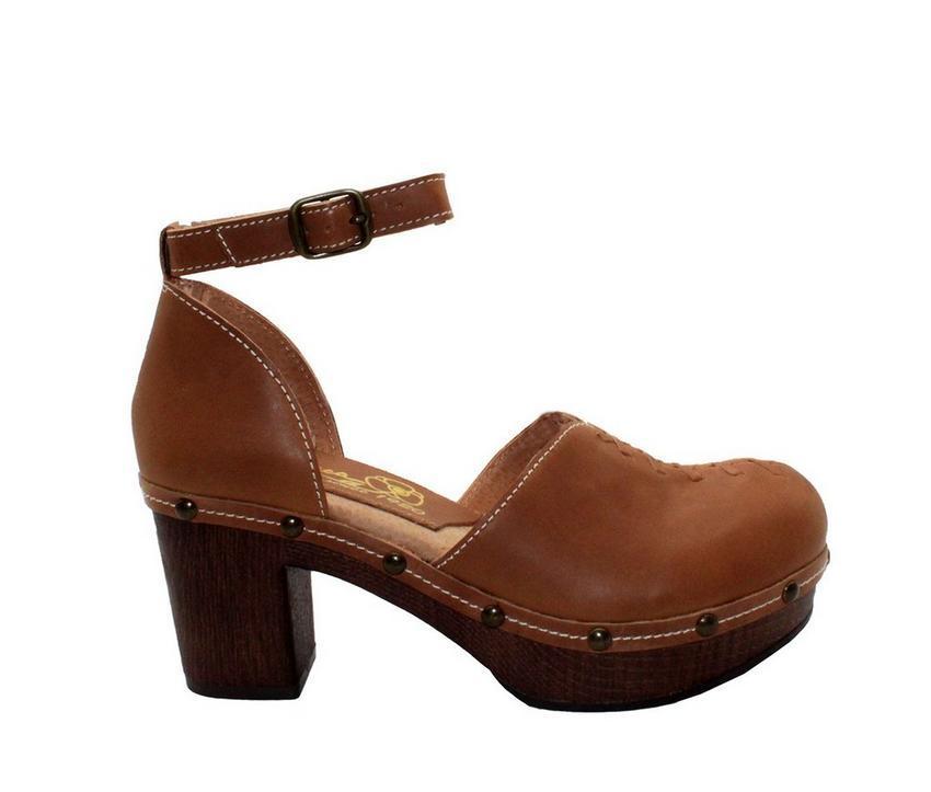 Women's SBICCA Donerail Block Heel Clogs Product Image