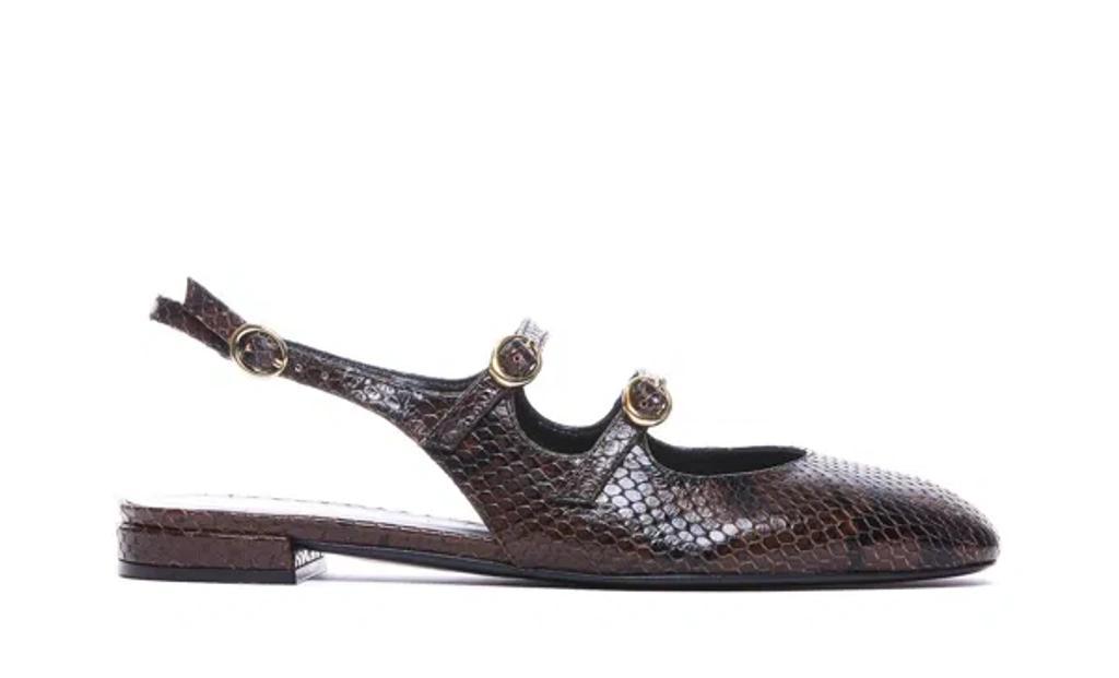 Flat Shoes In Marrón Product Image