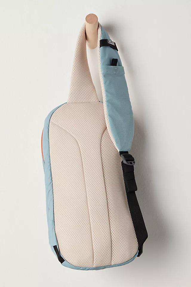 CamelBak Arete Sling 8L Product Image