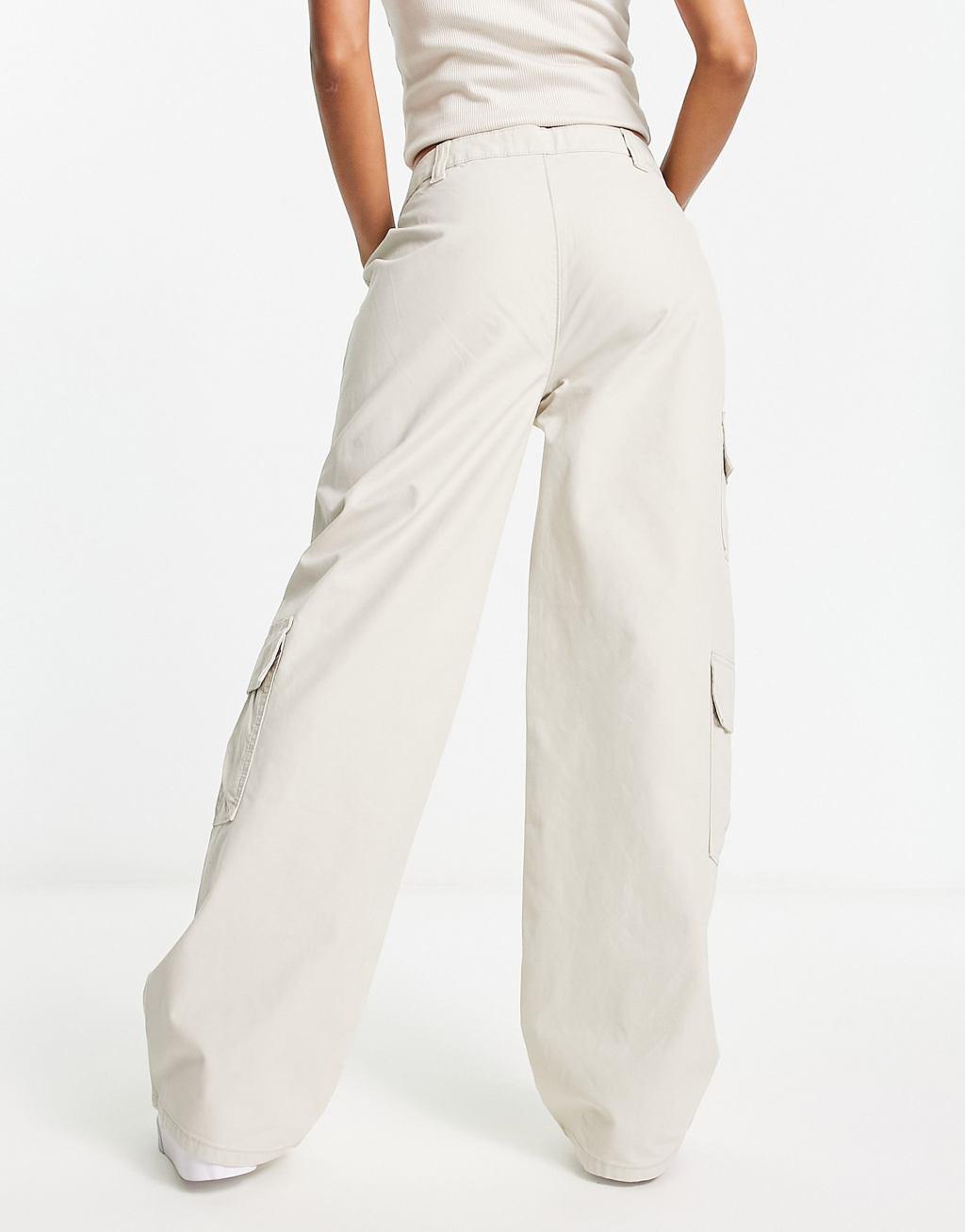 ASOS DESIGN oversized cargo pants with multi pocket Product Image