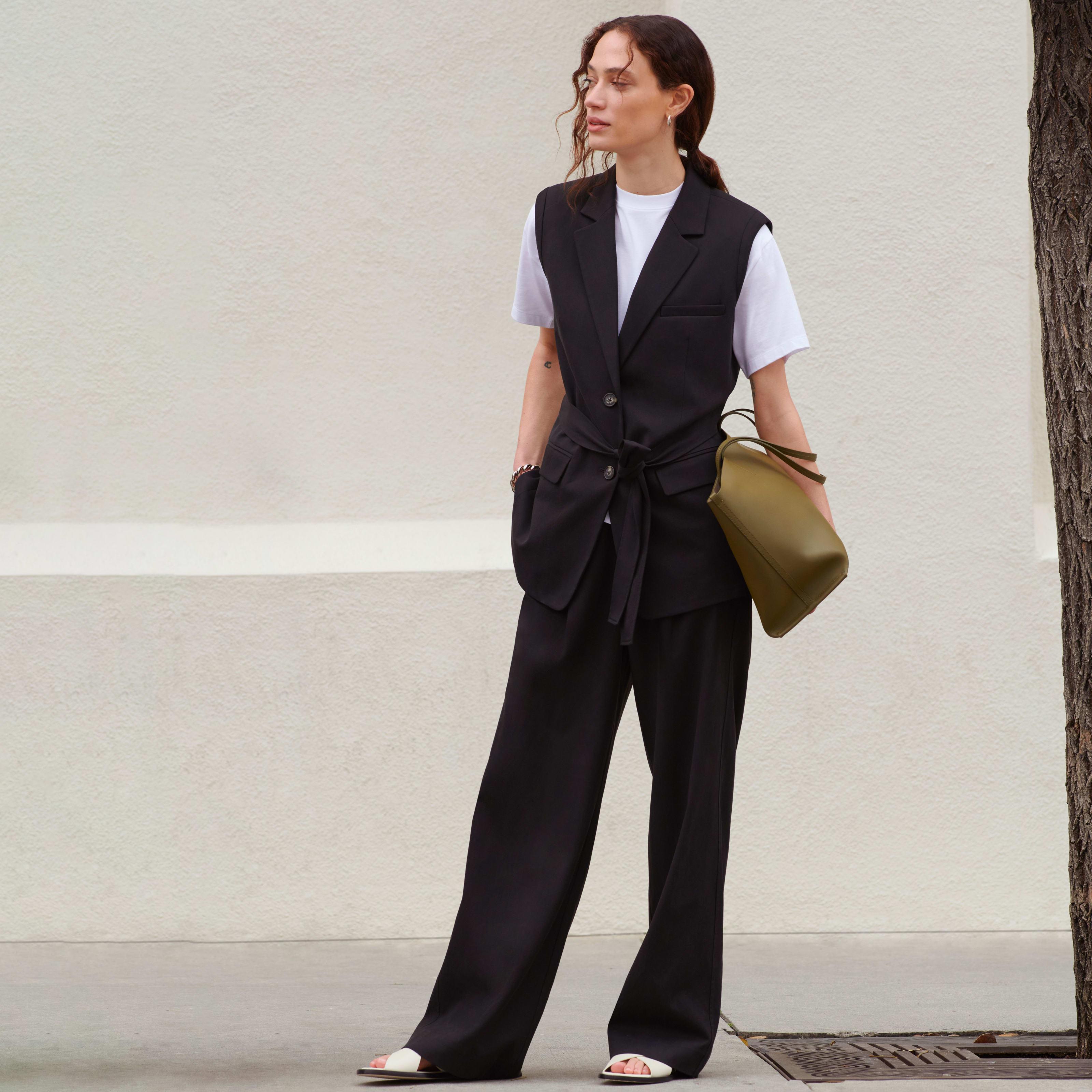 The Draper Pleated Pant in Buttersmooth Product Image