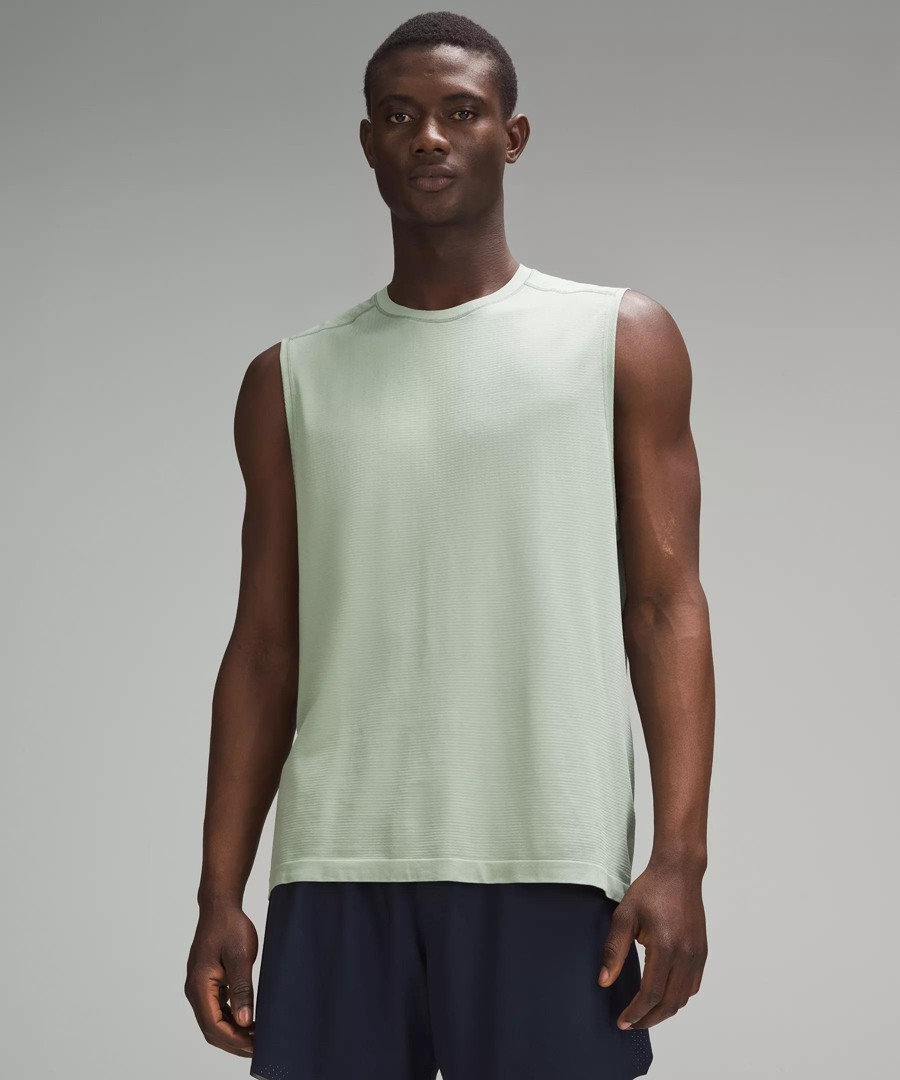 Metal Vent Tech Sleeveless Shirt *Updated Fit Product Image