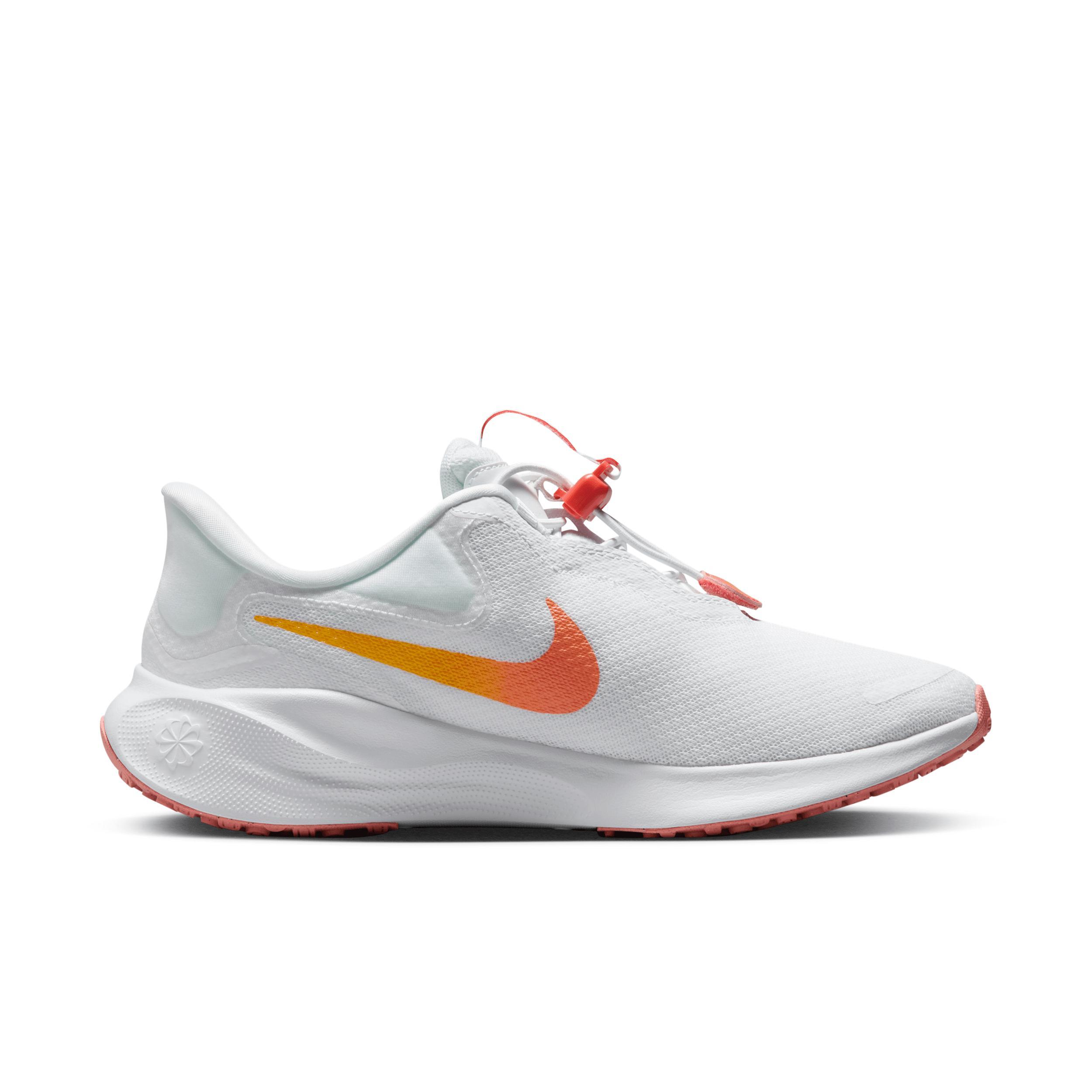 Nike Revolution 7 EasyOn Women's Easy On/Off Road Running Shoes Product Image