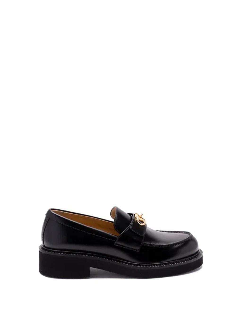 VALENTINO GARAVANI Vlogo Locker Leather Loafers In Black product image