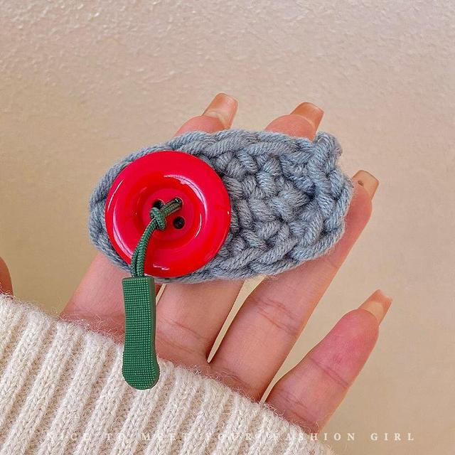 Button Knit Hair Clip Product Image