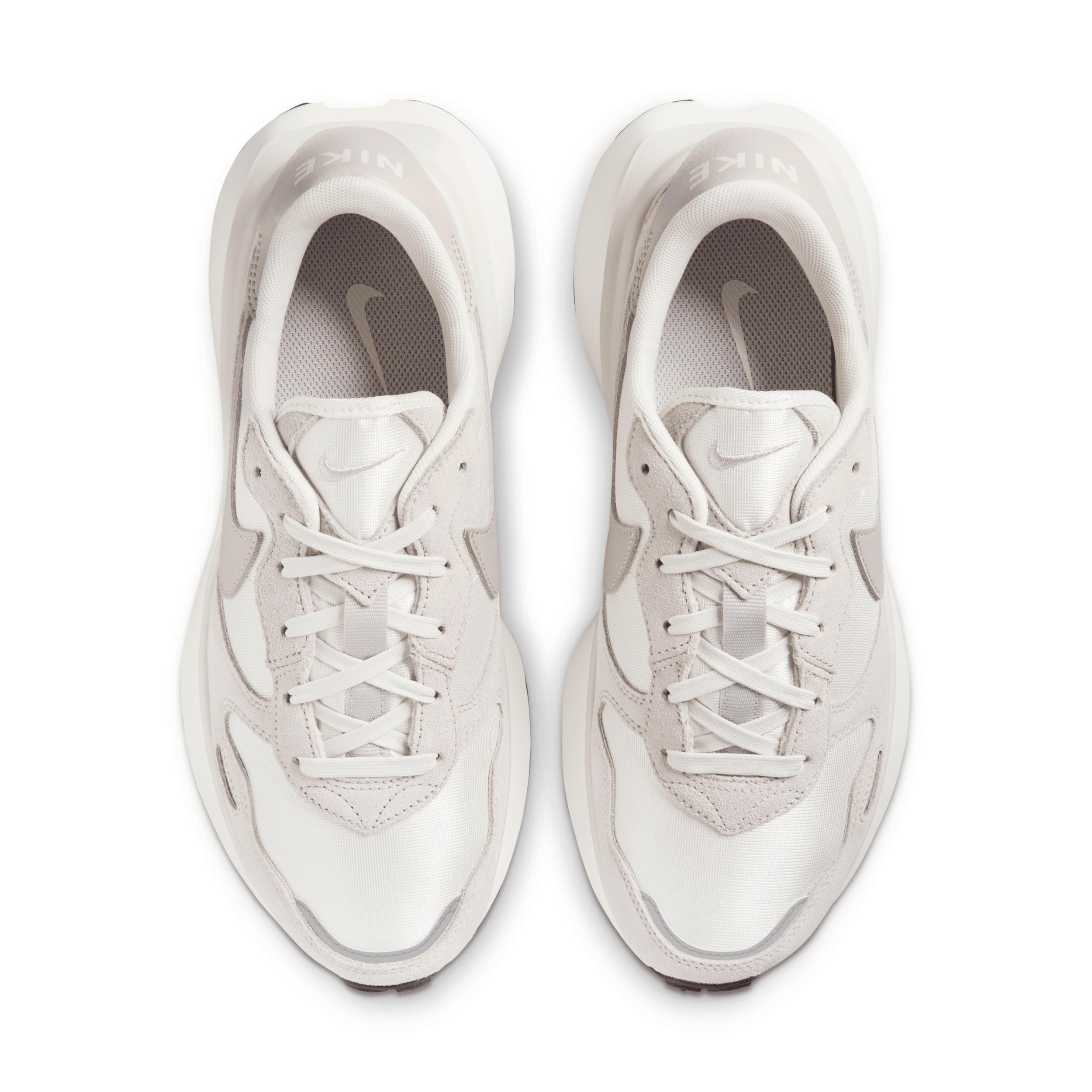 Nike Women's Phoenix Waffle Shoes Product Image